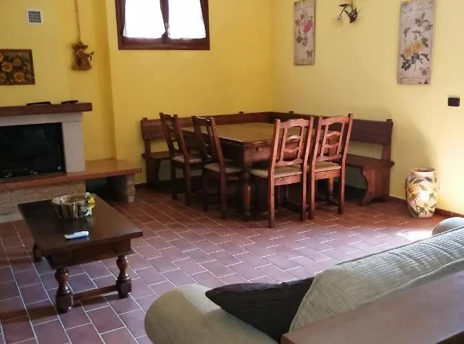 Il Podere Di Sole ファームステイ